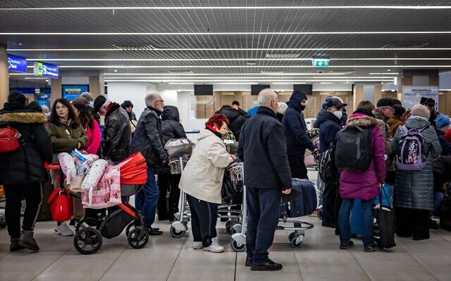 Illustrative: Ukrainian Jews who fled the Russian invasion are seen at Chisinau International Airport in Moldova as they make their way to Israel, March 6, 2022. (Nati Shohat/Flash90)