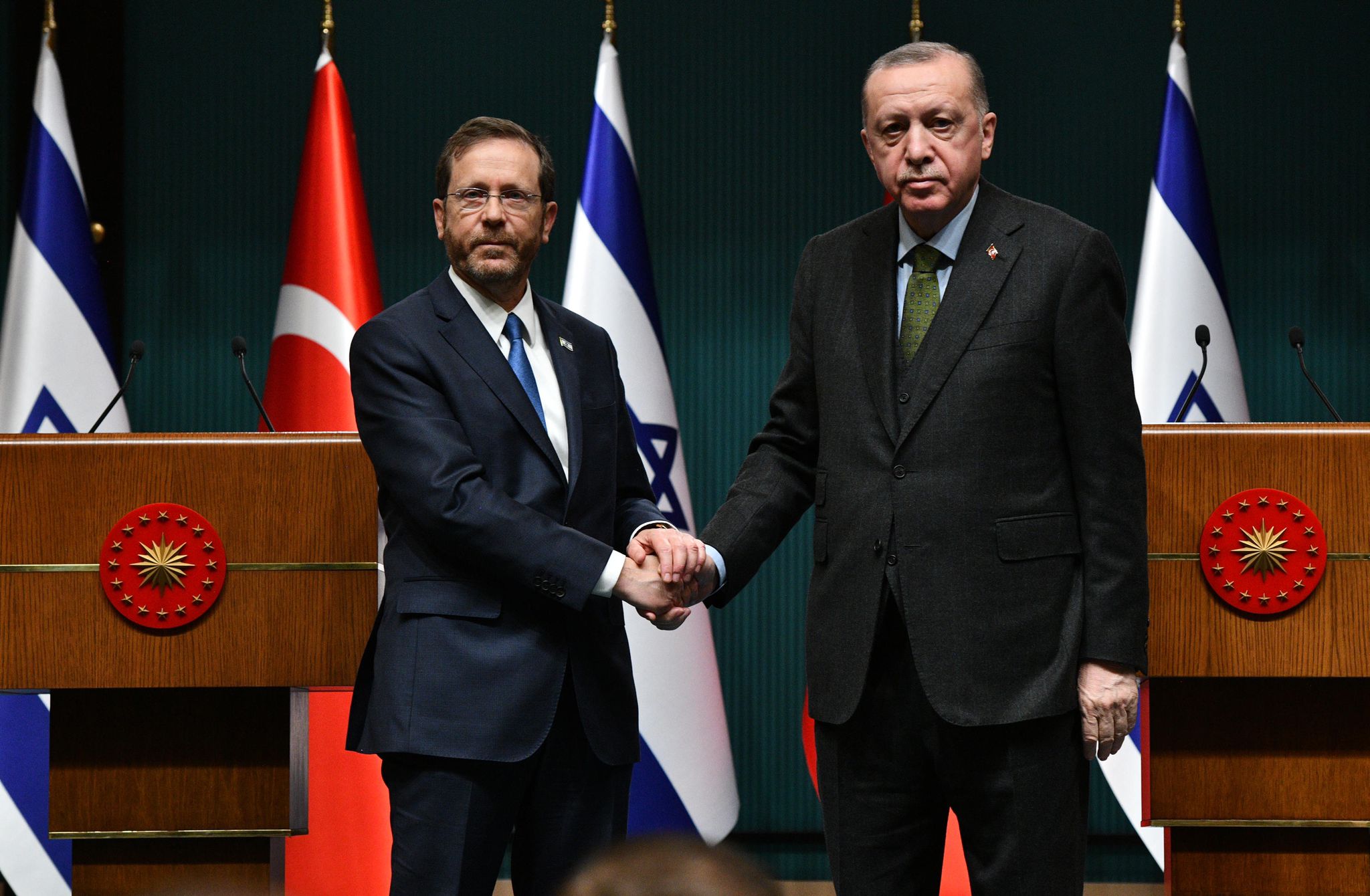 Israel's President Visits Turkey in Sign of Thawing Relations - The New  York Times