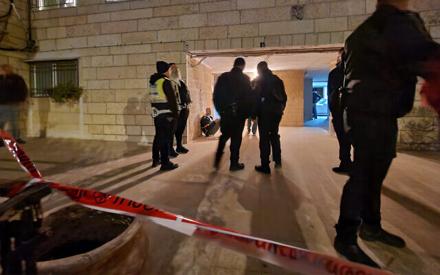 The scene of a suspected murder in Jerusalem, March 21, 2022. (Israel Police)