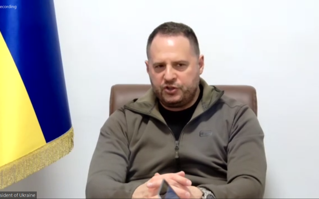 Andriy Yermak, chief of staff to Ukrainian President Vlodymyr Zelensky, speaks to Israeli reporters, March 24, 2022 (screenshot)