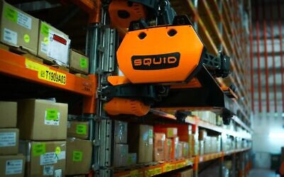 BionicHIVE’s SqUID warehouse robot helps sort and manage packages. (Courtesy)