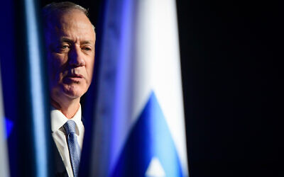 Head of the Blue and White party and Minister of Defense Benny Gantz speaks during an event of the Blue and White party in Tel Aviv, March 21, 2022 (Avshalom Sassoni/Flash90)