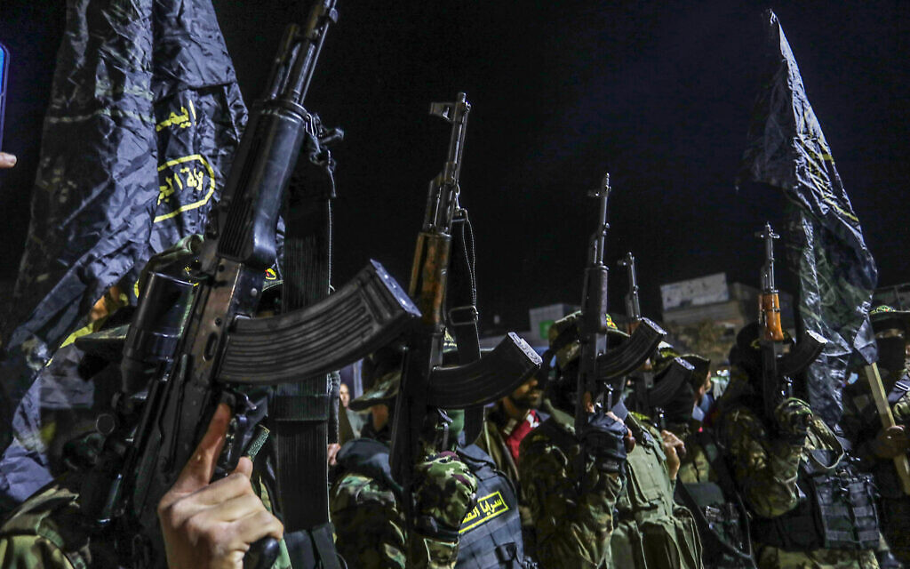 Members of the Palestinian Islamic Jihad terror group's military wing in the city Rafah in the southern Gaza Strip, April 2, 2022. (Abed Rahim Khatib/Flash90)