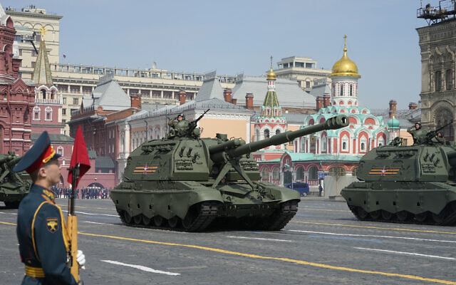 State-of-the-art Russian tank breaks down at Victory Day rehearsal