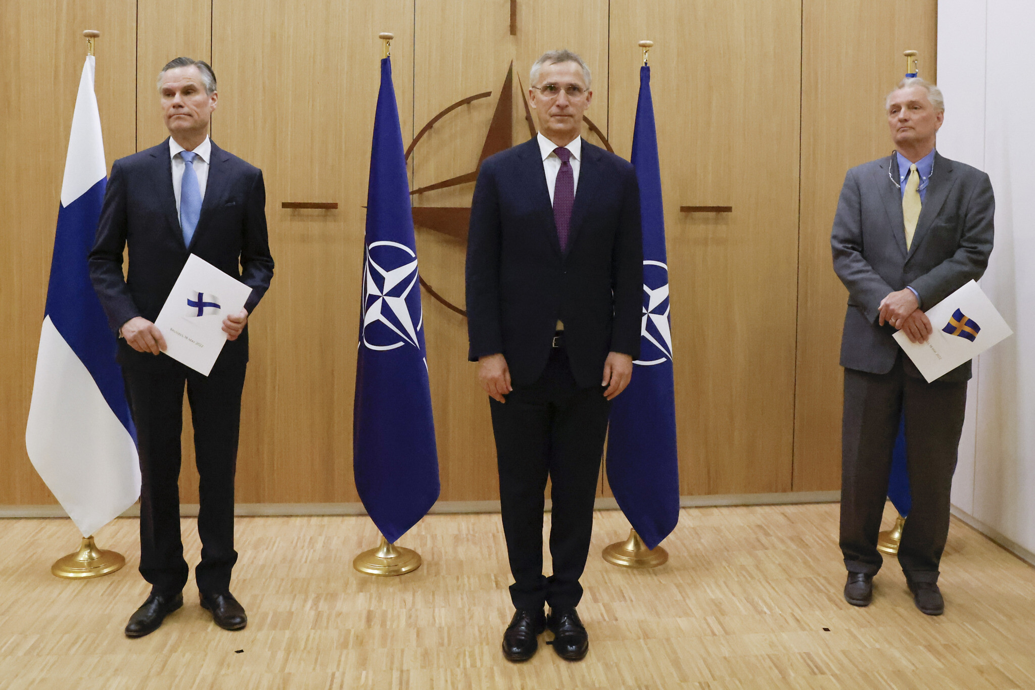 NATO chief hails 'historic moment' as Finland, Sweden apply | The Times of Israel