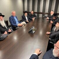 Former NYC mayor Bill de Blasio, running for Congress in District 10, meets with members of the Borough Park Orthodox Jewish community, June 19, 2022. (Courtesy of Reuvain Borchardt/Hamodia. Used With Permission/ via JTA)