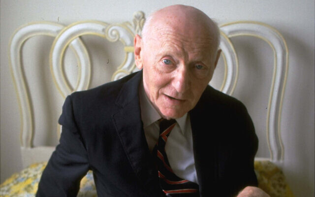 This is an October 10, 1978 photo of Nobel-winning author Isaac Bashevis Singer at home in his Miami Beach apartment. (AP Photo/Kathy Willens)