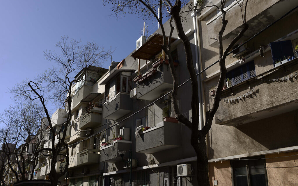View of the Florentin neighborhood in Tel Aviv. March 11, 2014. (Tomer Neuberg/ FLASH90)