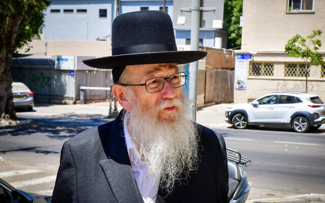 UTJ MK Yaakov Litzman arrives for a meeting with leaders of opposition parties at the Likud headquarters in Tel Aviv on May 8, 2022. (Avshalom Sassoni/Flash90)