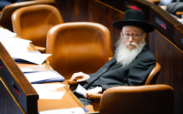 MK Yaakov Litzman seen at the Israeli parliament during a plenum session in the assembly hall of the Israeli parliament, in Jerusalem, on June 1, 2022. (Olivier Fitoussi/Flash90)