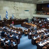 A discussion at the Knesset plenum in Jerusalem on June 6, 2022. (Yonatan Sindel/Flash90)