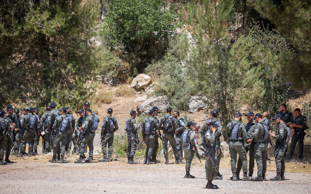 Israeli security forces and volunteers search for Moshe Klinerman, a 16-year-old who has been missing for three months in the Meron area, near Safed, June 22, 2022. (David Cohen/Flash90)