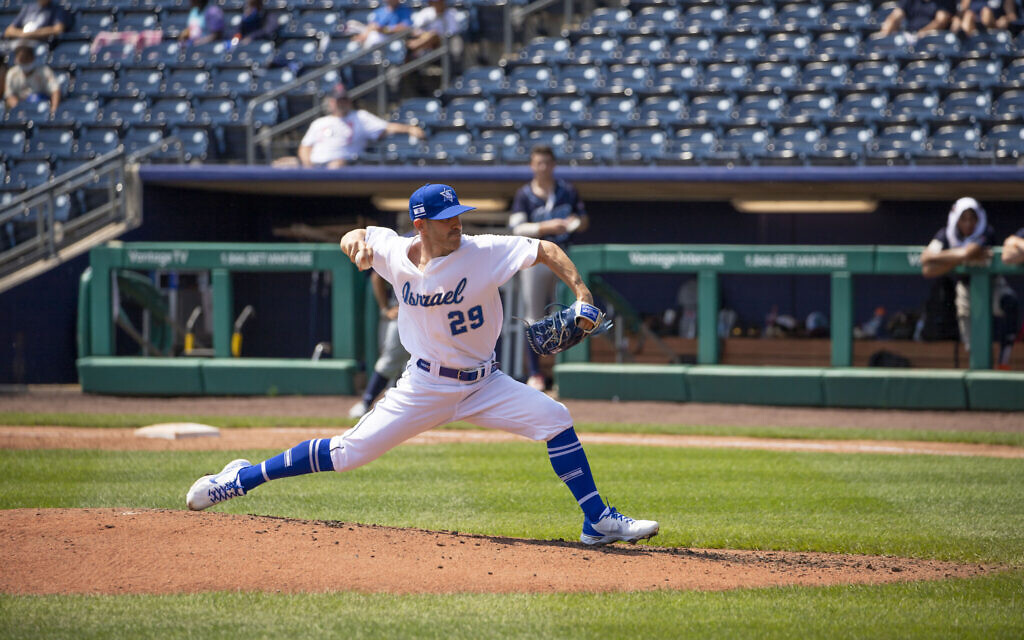 Alon Leichman pitching for Team Israel in this undated photo. (Courtesy IAB)