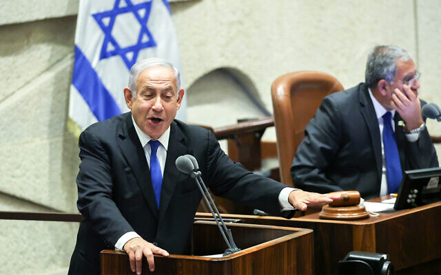 Opposition leader Benjamin Netanyahu in the Knesset, on June 13, 2022. (Yonatan Sindel/ Flash90)