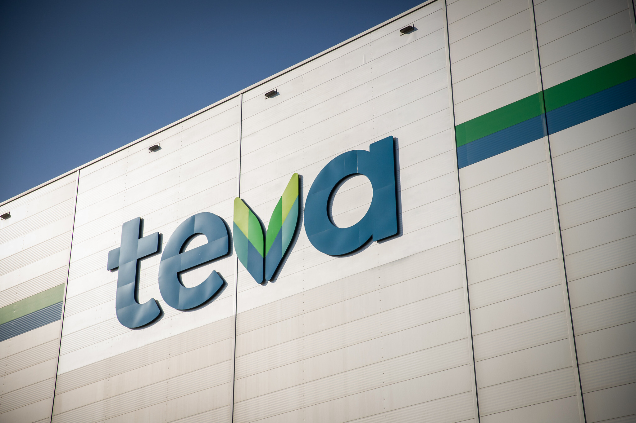 Manifest rabat dårligt Israeli drug company Teva reaches $4.3 billion settlement in US opioid  lawsuits | The Times of Israel