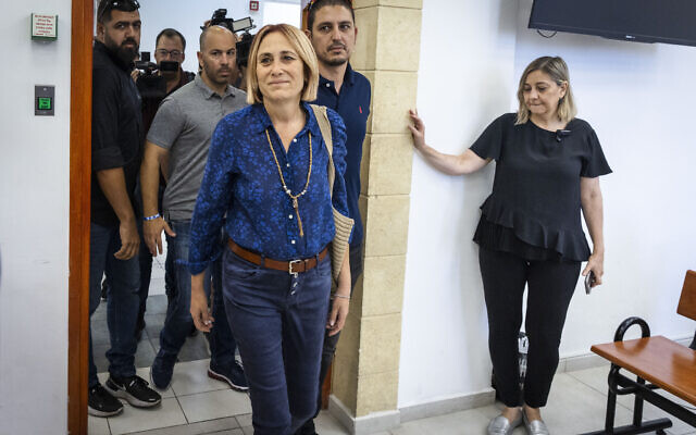 Hadas Klein, aide to Arnon Milchan, arrives to testify in the trial of former prime minister Benjamin Netanyahu, at Jerusalem District Court on July 6, 2022. (Olivier Fitoussi/Flash90)