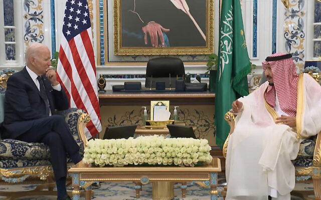 US President Joe Biden meets Saudi Arabia's King Salman at the Al Salam Royal Palace in Jeddah, July 15, 2022. (Screenshot: Twitter)
