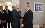 File: US President Joe Biden meets then-opposition leader Benjamin Netanyahu (right) at the President's Residence in Jerusalem, July 14, 2022. At left is Secretary of State Antony Blinken; 2nd-left is US Ambassador to Israel Tom Nides. (GPO)