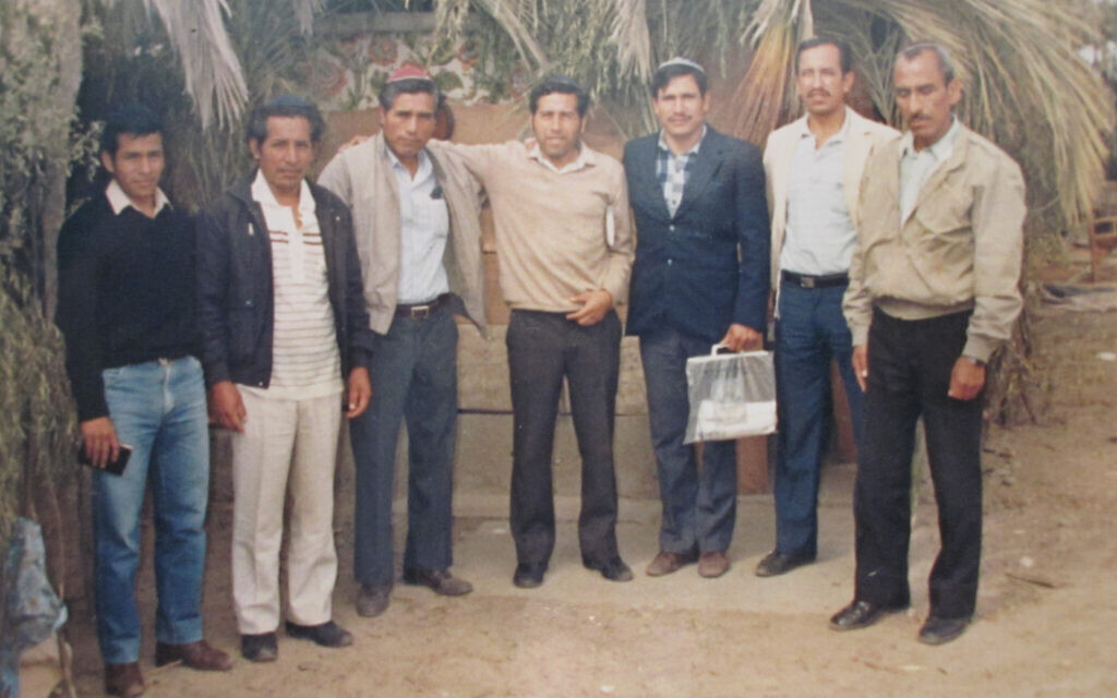 Segundo Villaneuva (later Zerubbabel Tzidkiya) and a group of Bnei Moshe during Sukkot, El Milagro, Trujillo, Peru, 1988 (Courtesy Yehoshua Tzidkiya)