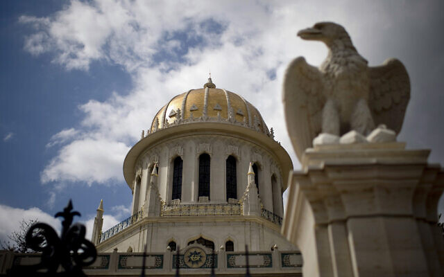 The newly renovated Bahai Shrine of the Bab is seen in Haifa, Israel, April 12, 2011. (AP Photo/Ariel Schalit)