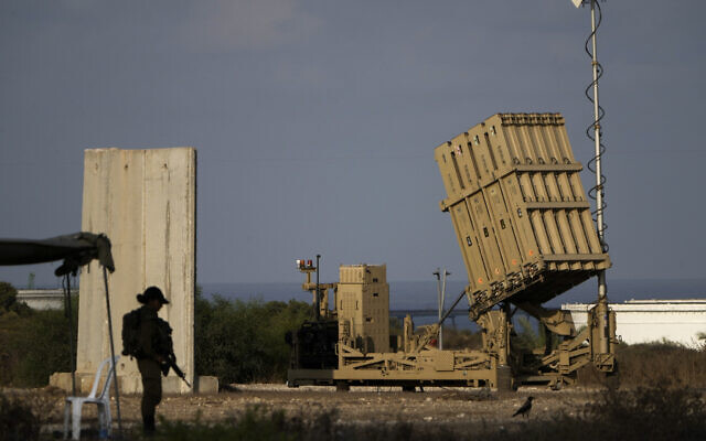 A battery of Israel's Iron Dome defence missile system in southern Israel, August 7, 2022. (AP Photo/Ariel Schalit)