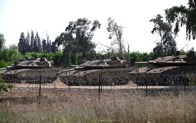 IDF tanks stationed near the Gaza border on August 5, 2022. (Tomer Neuberg/Flash90)