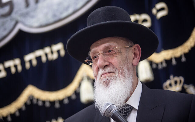 Shas spiritual leader Rabbi Shalom Cohen attends a campaign event at a synagogue in Jerusalem on September 14, 2019. (Aharon Krohn/Flash90)
