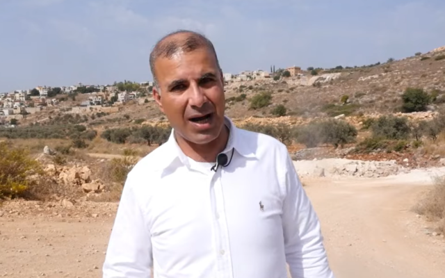 Mayor Wisam Nibwani of the northern Druze town of Julis. (YouTube screenshot, used in accordance with clause 27a of the copyright law)