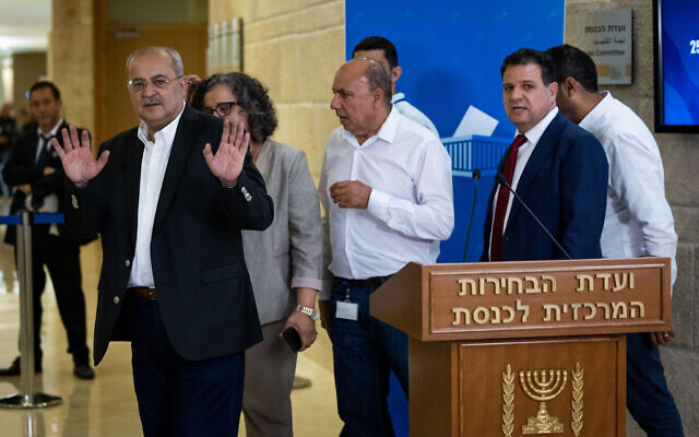 Balad leader accuses Lapid of orchestrating split with Joint List