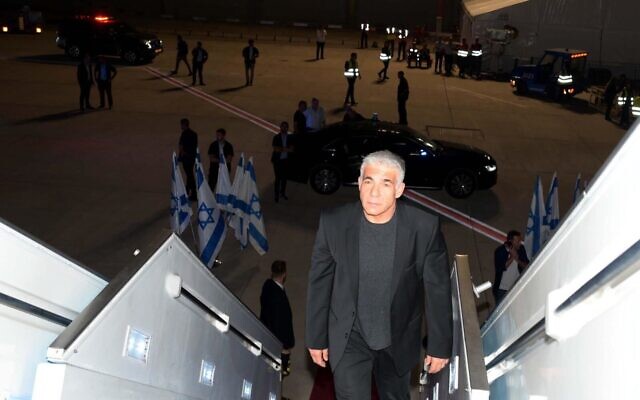 Prime Minister Yair Lapid departs for the UN General Assembly in New York, September 19, 2022 (Avi Ohayon / GPO)