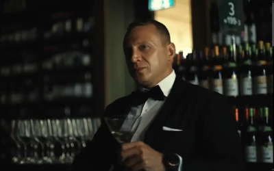 Tourism Minister Yoel Razvozov impersonating James Bond as part of a tourism marketing video. (Youtube screenshot, used in accordance with Clause 27a of the Copyright Law)