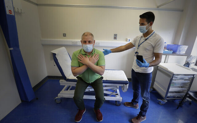 Illustrative image: patient Gary Millerat a specialist long COVID clinic in London. (AP Photo/Kirsty Wigglesworth)