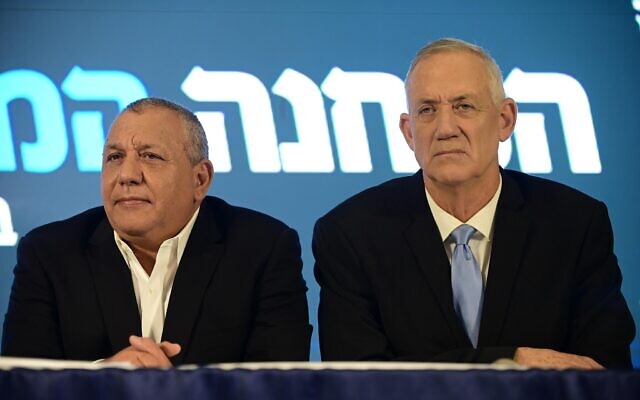 Gadi Eisenkot (left) and Benny Gantz at the launch of the new National Unity party, August 14, 2022, in Kfar Maccabiah. (Tomer Neuberg/Flash90)