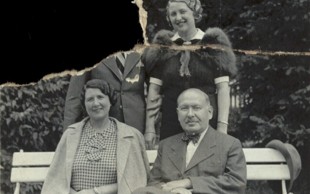 Gertrude Glaser with her parents in the 1930s. Her ex-husband has been torn out of the photo. (Wiener Holocaust Library Collections)