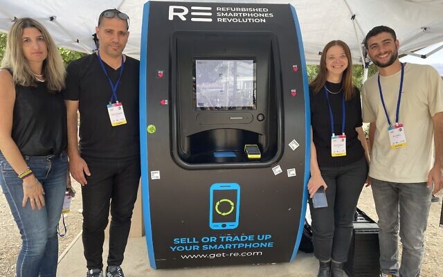 Israeli-made vending machines offer easy selling, trading and recycling of used phones