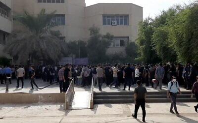 Screen capture from video of student protesting against the regime at Shahid Chamran University of Ahvaz, October 24, 2022. (Twitter; used in accordance with Clause 27a of the Copyright Law)