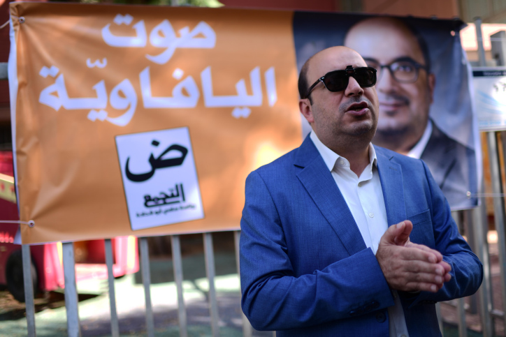 Balad party chief MK Sami Abu Shehadeh arrives to cast his vote on November 1, 2022 in Jaffa. (Tomer Neuberg/Flash90)