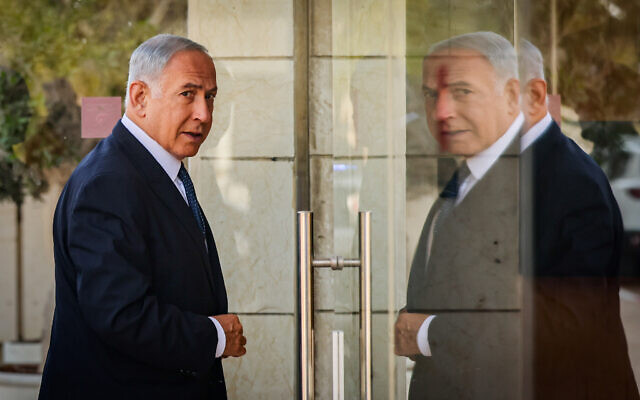 Likud chairman MK Benjamin Netanyahu arrives for coalition talks in Jerusalem on November 6, 2022, after his bloc won a majority in the November 1 elections. (Yonatan Sindel/Flash90)