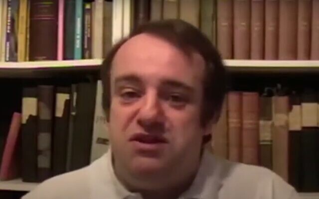 French Holocaust denier Vincent Reynouard. (Screenshot: YouTube; used in accordance with Clause 27a of the Copyright Law)