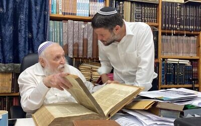 Religious Zionism chairman Bezalel Smotrich (R) with the party's spiritual adviser Chaim Druckman in 2022. (Courtesy)