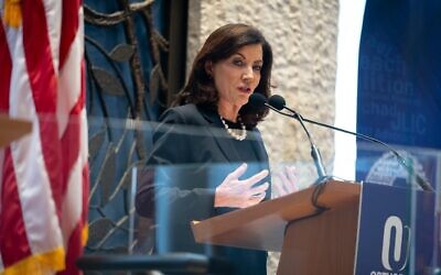 New York Governor Kathy Hochul speaks at the Lincoln Square Synagogue in New York City, December 12, 2022. (Luke Tress/Times of Israel)