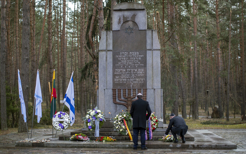 Lietuva priima įstatymą, pagal kurį holokaustą išgyvenusiems asmenims kompensuojama 38 mln