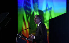 US Secretary of State Antony Blinken speaks as his image in seen on a large screen behind him at the J Street National Conference at the Omni Shoreham Hotel in Washington, December 4, 2022. (AP Photo/Carolyn Kaster)