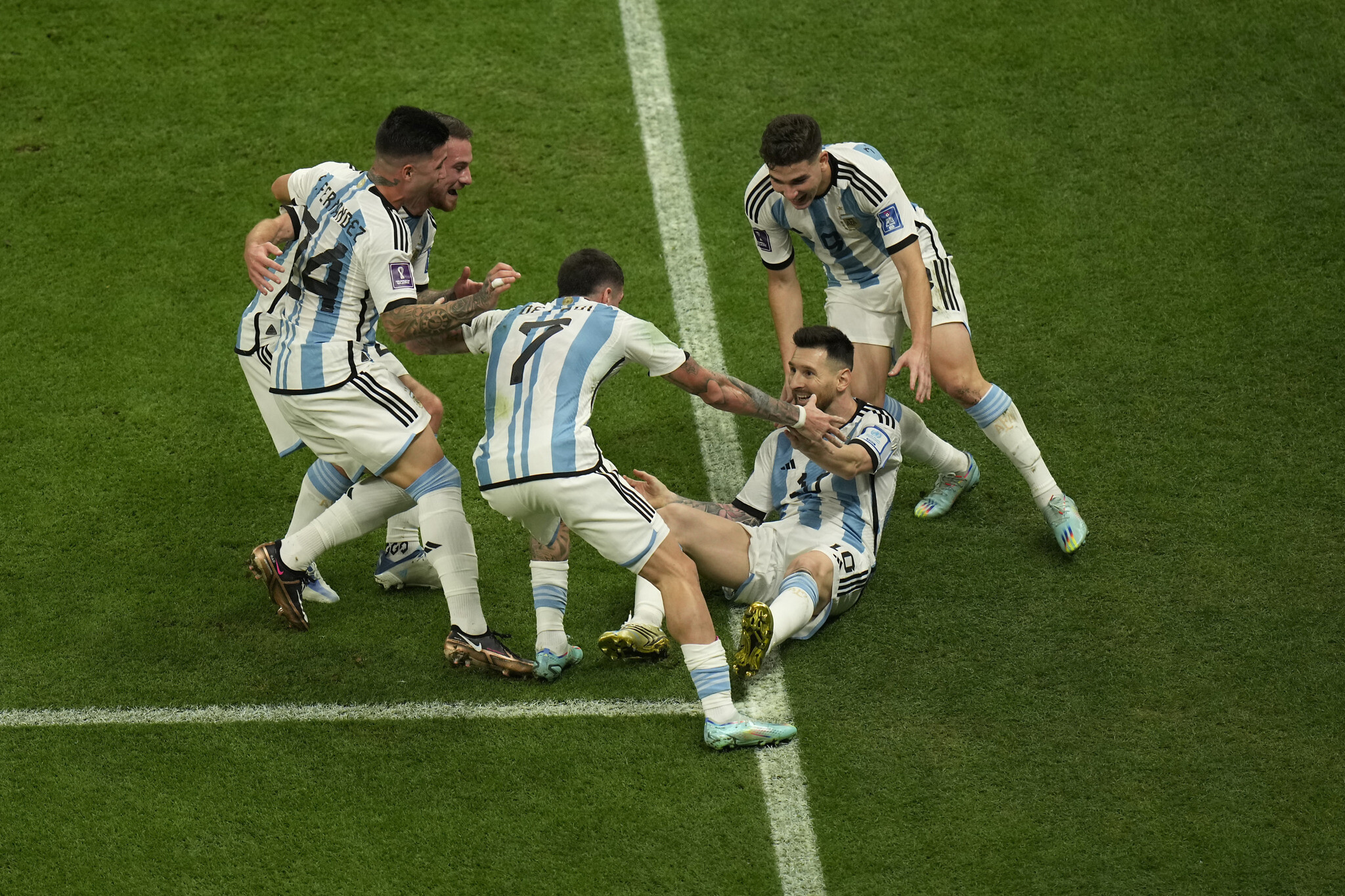 Jamaica Gleaner - Lionel Messi finally won the biggest prize in football as  Argentina beat France 4-2 in a penalty shootout Sunday to claim a third  World Cup title despite Kylian Mbappé