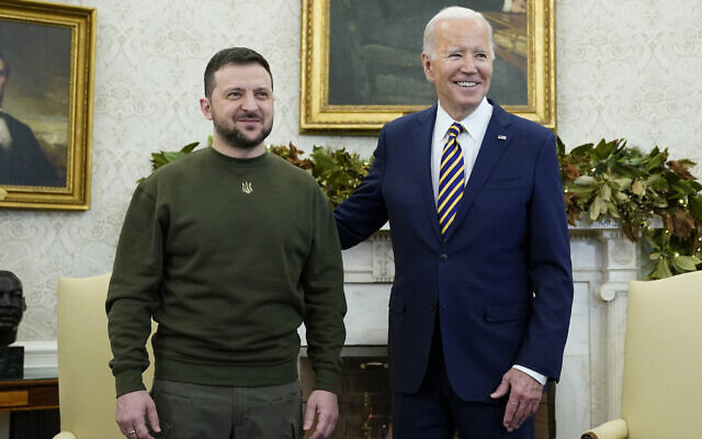 US President Joe Biden meets with Ukrainian President Volodymyr Zelensky in the Oval Office of the White House, December 21, 2022, in Washington. (AP Photo/Patrick Semansky)
