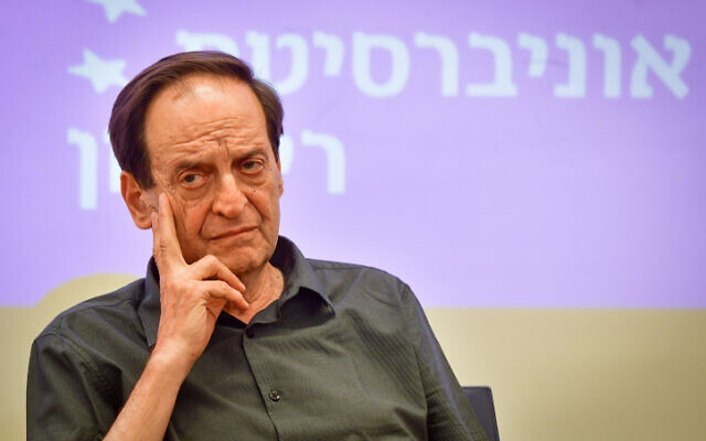 Former minister Dan Meridor attends a conference at Reichman University in Herzliya, June 22, 2022. (Avshalom Sassoni/Flash90)