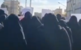 Hijab-wearing Iranian women from Iran's conservative province of Zahedan are seen marching, as protests over the death of Mahsa Amini continue, December 2, 2022. (Twitter/Screenshot: Used in accordance with Clause 27a of the Copyright Law)
