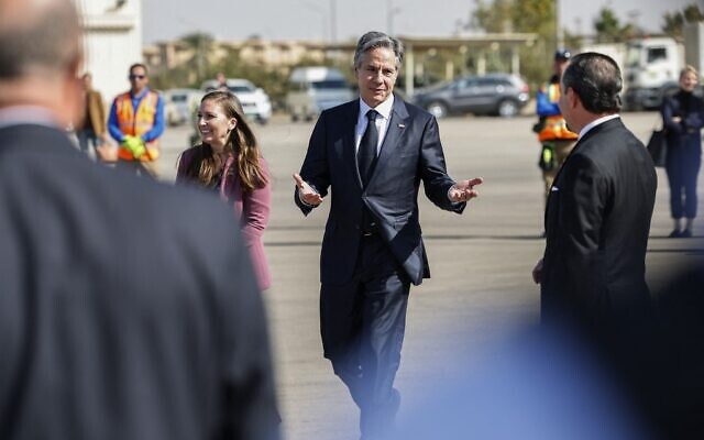 US Secretary of State Antony Blinken arrives at the airport in Cairo on January 30, 2023. (Khaled DESOUKI / AFP)