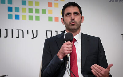 Communications Minister Shlomo Karhi attends a digital journalism conference at Reichman University in Herzliya, January 9, 2023. (Avshalom Sassoni/Flash90)