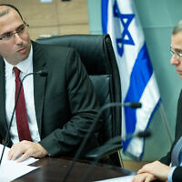 Knesset Constitution, Law, and Justice Committee chairman Simcha Rothman (L) Committee and Justice Minister Yariv Levin attend a meeting of the panel on January 11, 2023. (Yonatan Sindel/Flash90)
